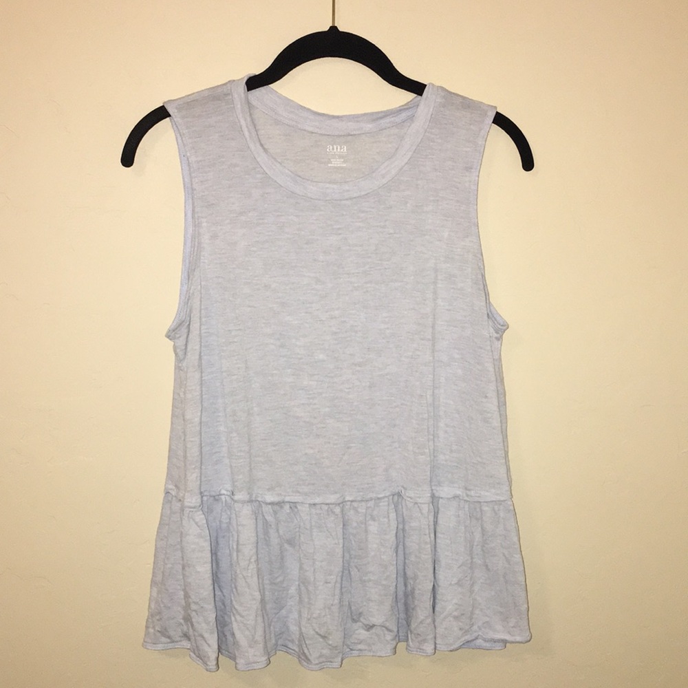 Women’s flowy peplum top